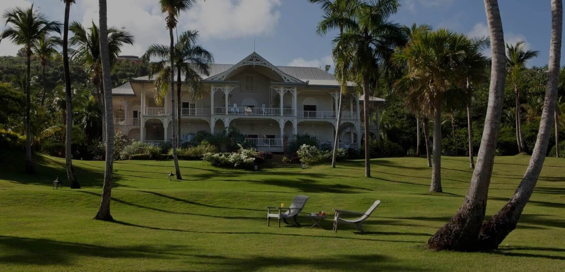 THE<br>PENINSULA HOUSE